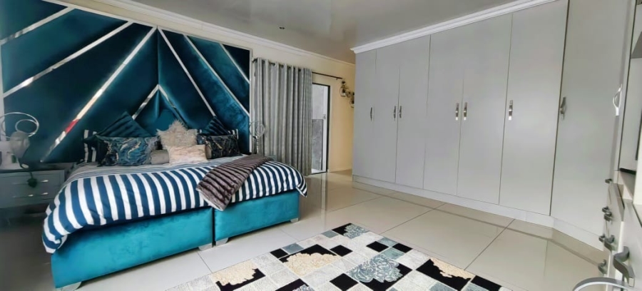 3 Bedroom Property for Sale in Miederpark North West